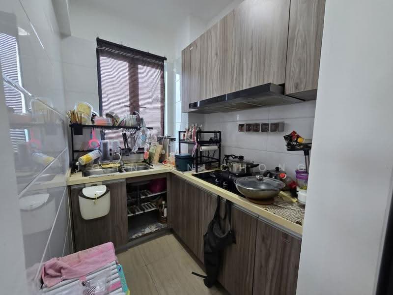 Service Residence for Sale at Country Garden Central Park - Johnson Chong - Kitchen - PropertyGuru.com.my