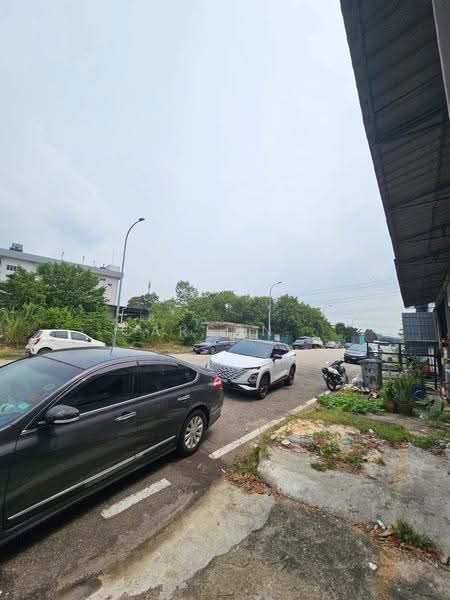 Terrace Factory for Sale in Taman Kota Puteri (Masai) - Carson . - Exterior - PropertyGuru.com.my