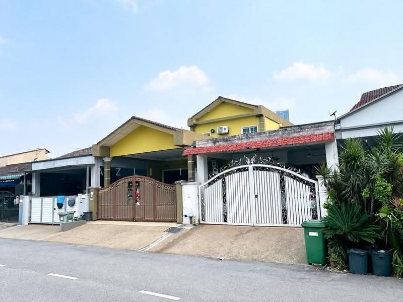 1.5-storey Terraced House for Sale in Taman Permata (Ulu Kelang) - Azli Ibrahim - Exterior - PropertyGuru.com.my