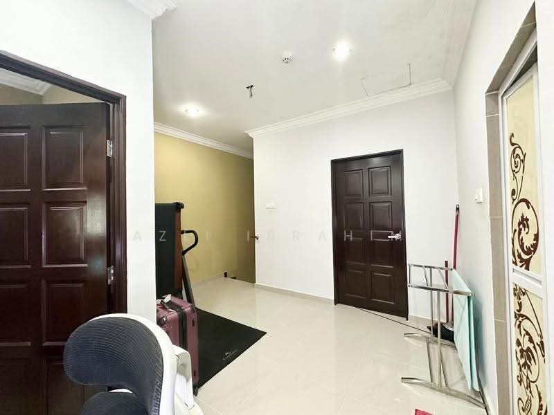 1.5-storey Terraced House for Sale in Taman Permata (Ulu Kelang) - Azli Ibrahim - Interior - PropertyGuru.com.my
