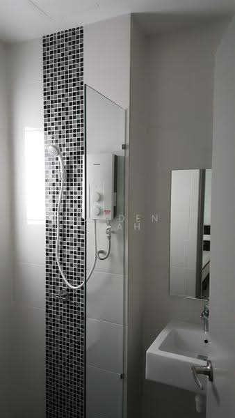 Kediaman Servis untuk Disewa di Mesahill - Kayden Siah - Bathroom - PropertyGuru.com.my
