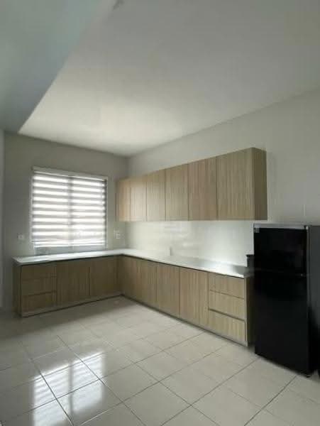 Pangsapuri untuk Disewa di Seri Topaz - Boey Fong - Kitchen - PropertyGuru.com.my