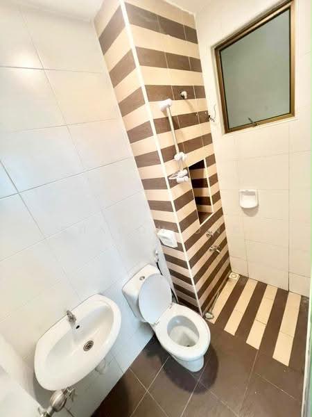 Rumah Teres 2-Tingkat untuk Dijual di Johor Bahru (Johor) - Sharon Ong - Bathroom - PropertyGuru.com.my
