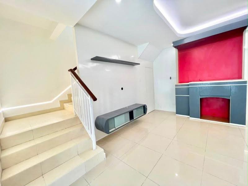 Rumah Teres 2-Tingkat untuk Dijual di Johor Bahru (Johor) - Sharon Ong - Living Room - PropertyGuru.com.my