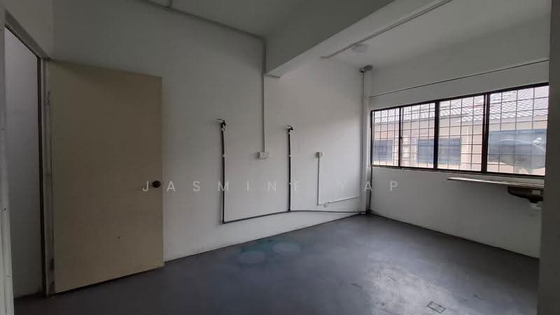 Shop / Office for Rent in Taman Wangsa Permai (Kepong) - Jasmine Yap - Interior - PropertyGuru.com.my