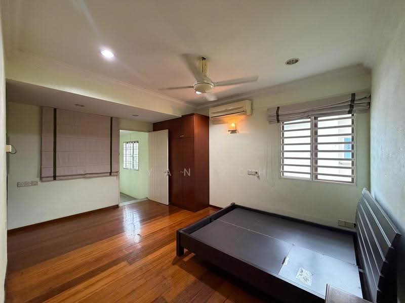 Bungalow House for Sale in Island Glades (Jelutong) - Qyan Goh - Bedroom - PropertyGuru.com.my
