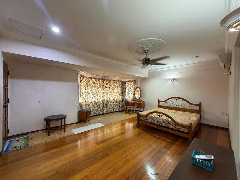Bungalow House for Sale in Island Glades (Jelutong) - Qyan Goh - Bedroom - PropertyGuru.com.my