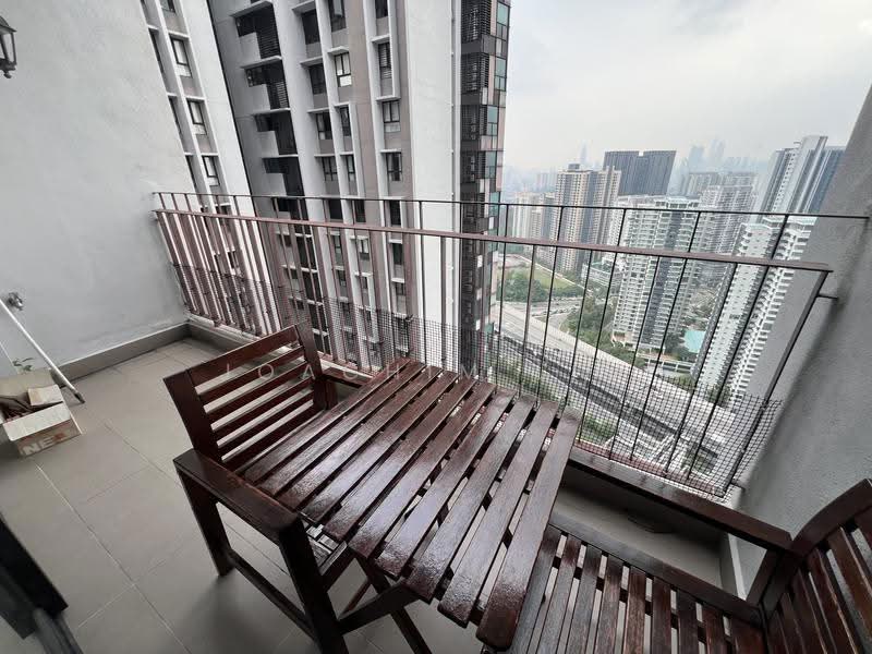 Kondominium untuk Dijual di Seri Riana Residence - Joachim Lim - Balcony - PropertyGuru.com.my