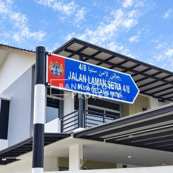 2-storey Terraced House for Sale in Pontian (Johor) - Jeffery Loi - Exterior - PropertyGuru.com.my