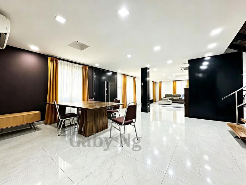 2.5-storey Terraced House for Sale in Pandan Indah (Ampang) - Gaby Ng - Living Room - PropertyGuru.com.my