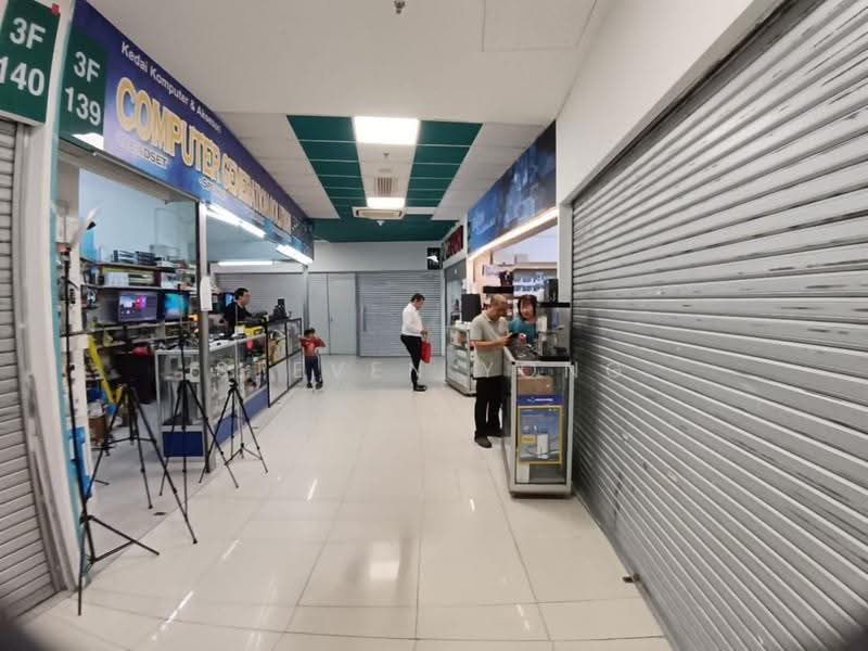 Retail Space for Rent in Bandar Botanic (Klang) - Steven Yong - Interior - PropertyGuru.com.my