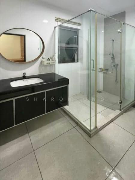 Apartment for Sale at Molek Pine 3 - Sharon Ong - Bathroom - PropertyGuru.com.my
