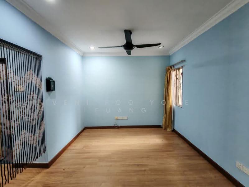 2-storey Terraced House for Rent in Setia Alam (Selangor) - Veni Foo Yoke Fuang - Living Room - PropertyGuru.com.my