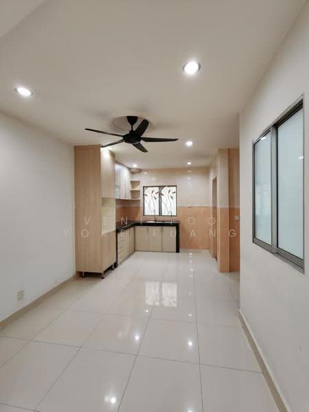 2-storey Terraced House for Rent in Setia Alam (Selangor) - Veni Foo Yoke Fuang - Kitchen - PropertyGuru.com.my