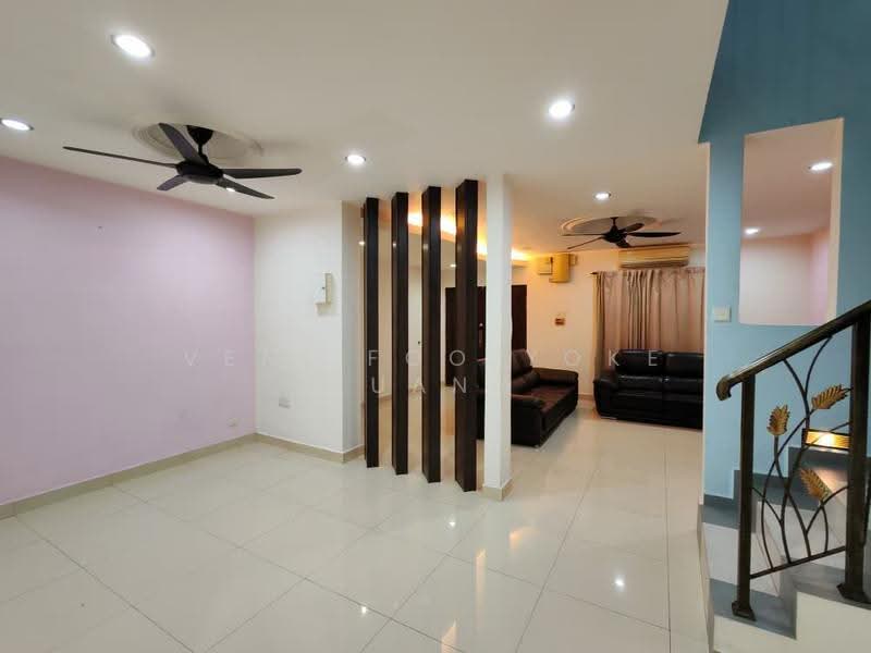 2-storey Terraced House for Rent in Setia Alam (Selangor) - Veni Foo Yoke Fuang - Living Room - PropertyGuru.com.my