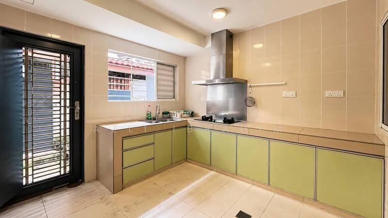 Rumah Teres 2-Tingkat untuk Dijual di Taman Melawati (Ulu Kelang) - Azli Ibrahim - Kitchen - PropertyGuru.com.my