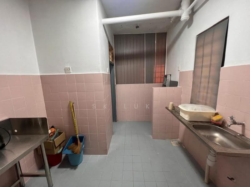 Apartment for Sale at Rajawali Apartment - SK Luk - Interior - PropertyGuru.com.my