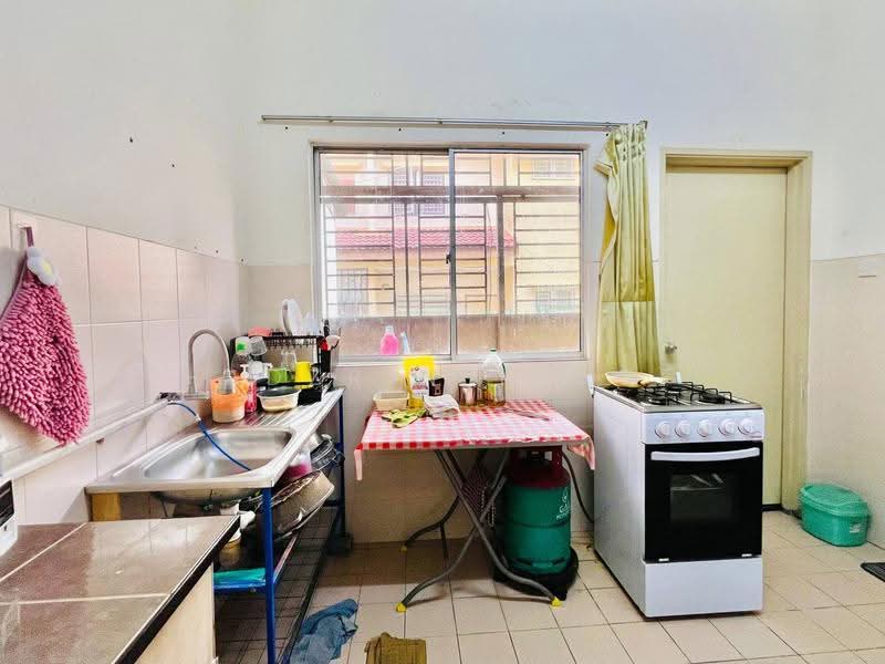 Rumah Teres 2-Tingkat untuk Dijual di Alam Suria (Puncak Alam) - HADZRIN YUSOF - Kitchen - PropertyGuru.com.my