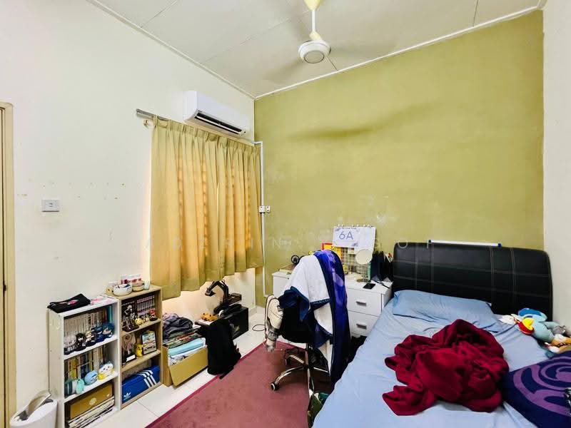 Rumah Teres 2-Tingkat untuk Dijual di Alam Suria (Puncak Alam) - HADZRIN YUSOF - Bedroom - PropertyGuru.com.my