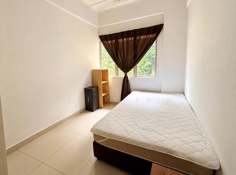 Pangsapuri untuk Dijual di Sri Kenangan - Azli Ibrahim - Bedroom - PropertyGuru.com.my