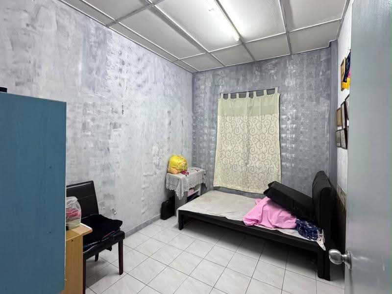 Pangsapuri untuk Dijual di Sri Awana Townhouse - Yvonne Lim - Bedroom - PropertyGuru.com.my