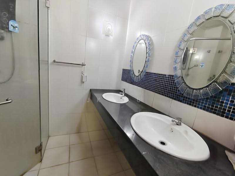 3-storey Terraced House for Sale in Taman Meranti Jaya (Puchong) - JK Lau - PropertyGuru.com.my