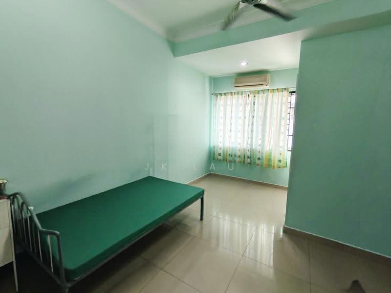 3-storey Terraced House for Sale in Taman Meranti Jaya (Puchong) - JK Lau - PropertyGuru.com.my