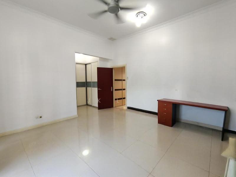 3-storey Terraced House for Sale in Taman Meranti Jaya (Puchong) - JK Lau - PropertyGuru.com.my