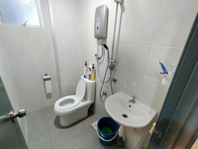 Pangsapuri untuk Disewa di 125 Rich Residence - Steven Lee - Bathroom - PropertyGuru.com.my