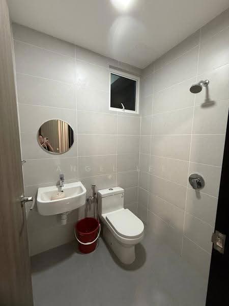 Service Residence for Rent at TRELLIS RESIDENCES - Angel Lee - Bathroom - PropertyGuru.com.my