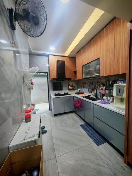 Rumah Berkembar untuk Dijual di Gelugor (Penang) - Sam Yeoh - Kitchen - PropertyGuru.com.my
