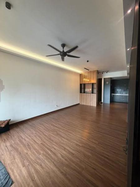 Condominium for Rent at Residensi Bukit Palma 1 (Palm Hill Residence 1) - Camie Hoo - Living Room - PropertyGuru.com.my