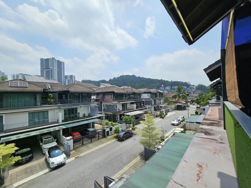 Rumah Berkembar untuk Dijual di Taman Seri Bukit Segambut (Batu) - Grace Ho - Exterior - PropertyGuru.com.my