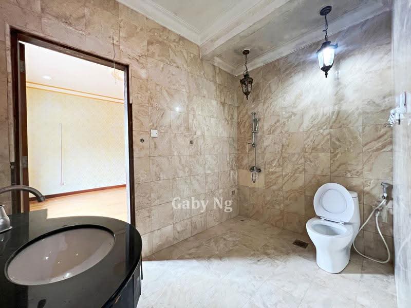 Bungalow House for Sale in TTDI Hills (Kuala Lumpur) - Gaby Ng - Bathroom - PropertyGuru.com.my