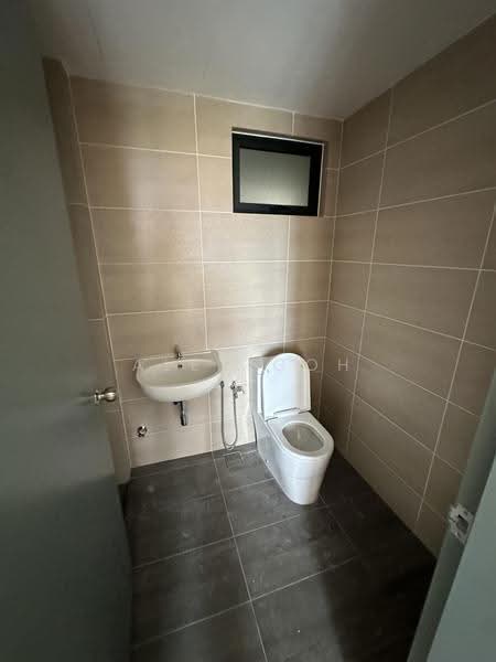 Service Residence for Rent at Parkland Residence @ Kajang 2 - Alex Goh - Bathroom - PropertyGuru.com.my