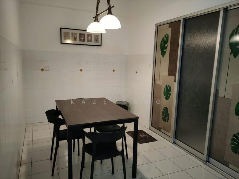 Condominium for Rent at Putra Place Condominium - Kaze Kang - Dining Room - PropertyGuru.com.my