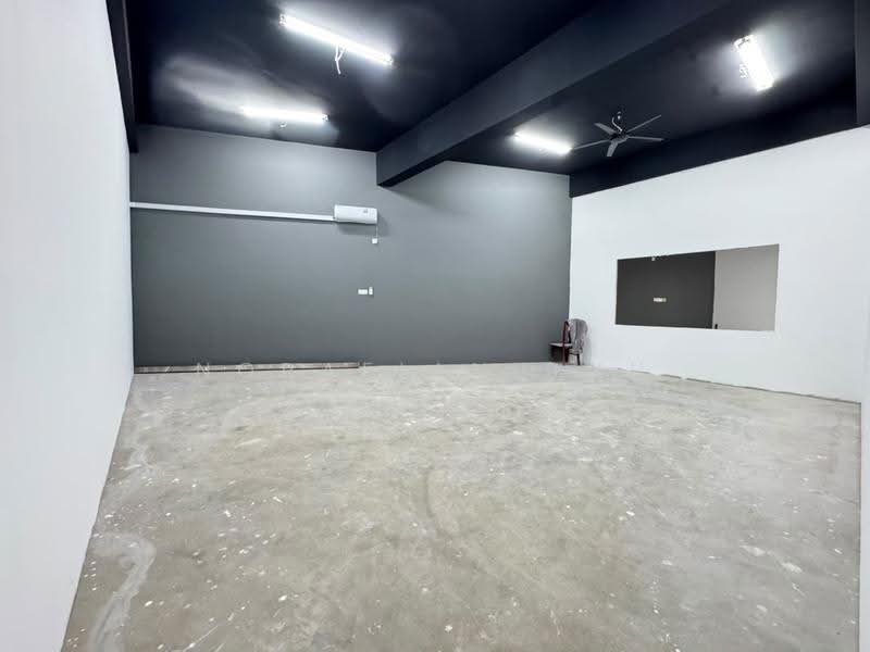 Shop / Office for Rent in Bukit Jelutong (Shah Alam) - Norafian SMH - Interior - PropertyGuru.com.my