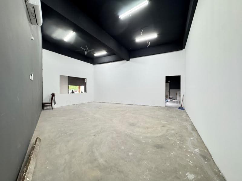 Shop / Office for Rent in Bukit Jelutong (Shah Alam) - Norafian SMH - Interior - PropertyGuru.com.my