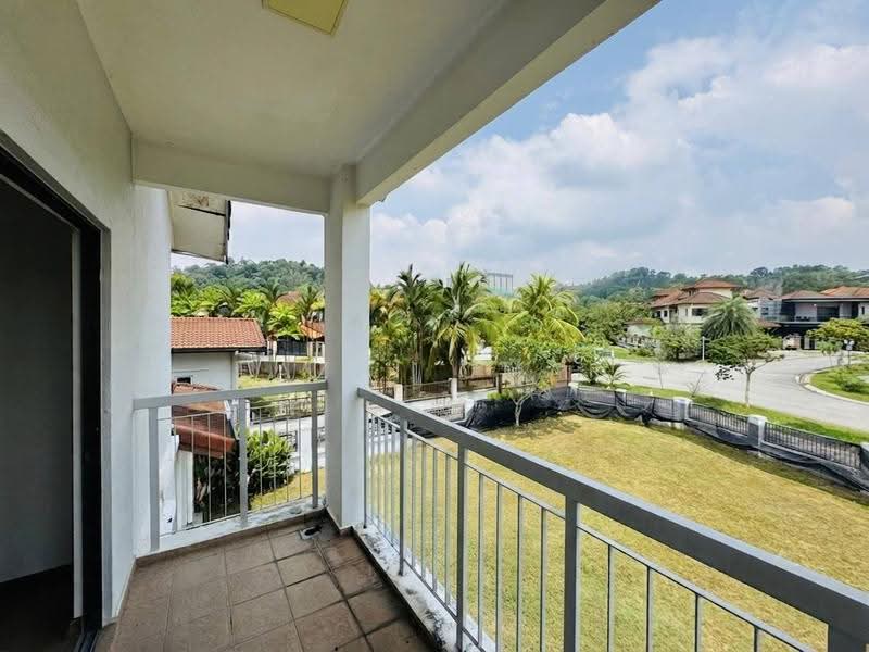 2-storey Terraced House for Sale in Cahaya Spk (Shah Alam) - Fazri Omar - Balcony - PropertyGuru.com.my