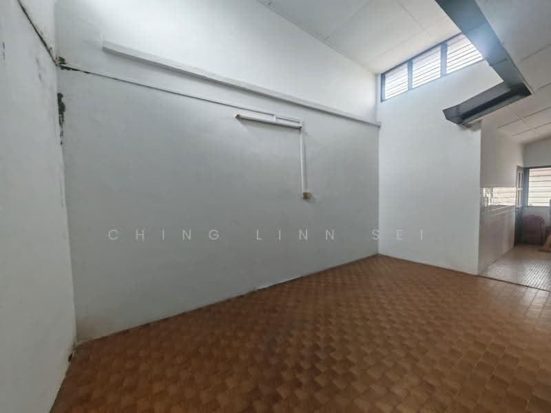 Shop / Office for Rent in Taman Melaka Jaya (Batu Berendam) - Ching Linn Sei - Interior - PropertyGuru.com.my