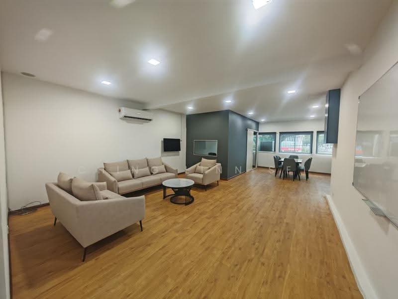 Shop / Office for Rent in Taman Melaka Jaya (Batu Berendam) - Ching Linn Sei - Living Room - PropertyGuru.com.my
