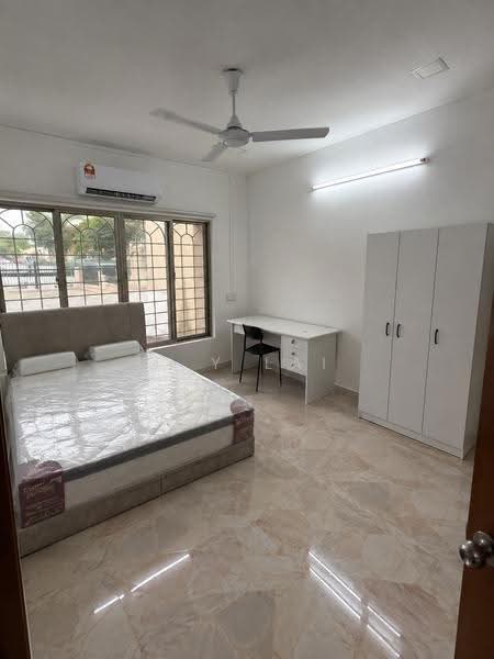 Rumah Teres 2.5-Tingkat untuk Disewa di SS3 (Petaling Jaya) - C Y Lai - Bedroom - PropertyGuru.com.my