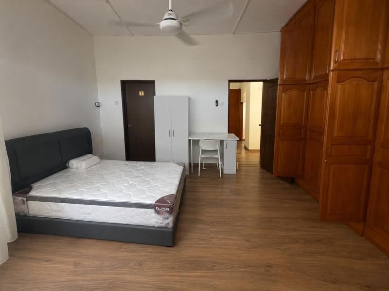 Rumah Teres 2.5-Tingkat untuk Disewa di SS3 (Petaling Jaya) - C Y Lai - Bedroom - PropertyGuru.com.my