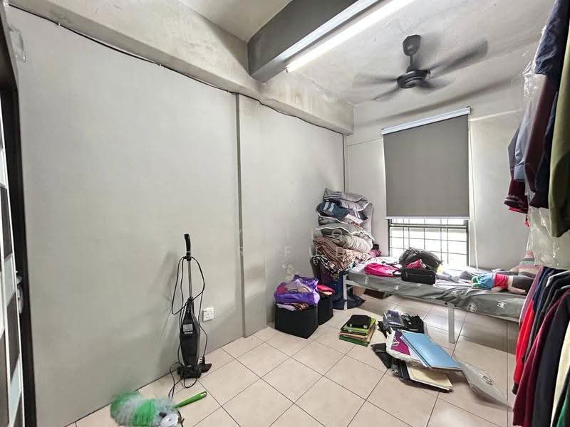 Apartment for Sale at Pusat Komersial Seksyen 7 - Syafiq Sharifudin - Bedroom - PropertyGuru.com.my