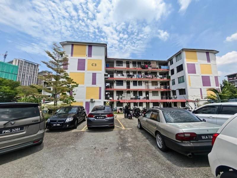 Rumah Flat untuk Dijual di Seksyen 1 Wangsa Maju Flat - Azli Ibrahim - Exterior - PropertyGuru.com.my