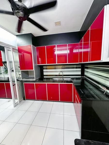 2-storey Terraced House for Rent in Taman Setia Indah (Tebrau) - Daphne Lee - Kitchen - PropertyGuru.com.my