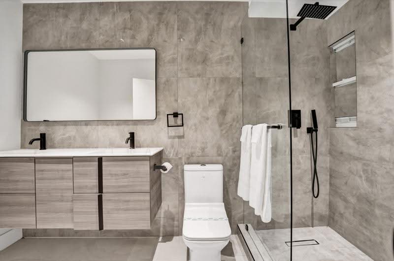 Service Residence for Sale at Tropicana The Residences - Travis Tan - Bathroom - PropertyGuru.com.my