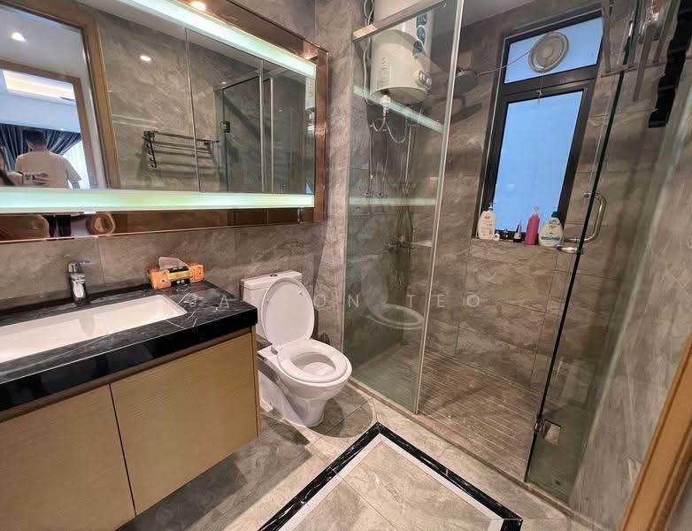 Kediaman Servis untuk Disewa di R&F Princess Cove Phase 1 - Jayson Teo - Bathroom - PropertyGuru.com.my