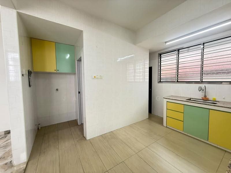 2-storey Terraced House for Sale in Taman Tan Sri Yaacob (Johor Bahru) - Jack Ching - Kitchen - PropertyGuru.com.my