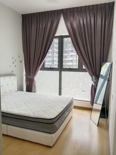 Condominium for Rent at Bay Point @ Country Garden Danga Bay - Hong Charng Lee - Bedroom - PropertyGuru.com.my